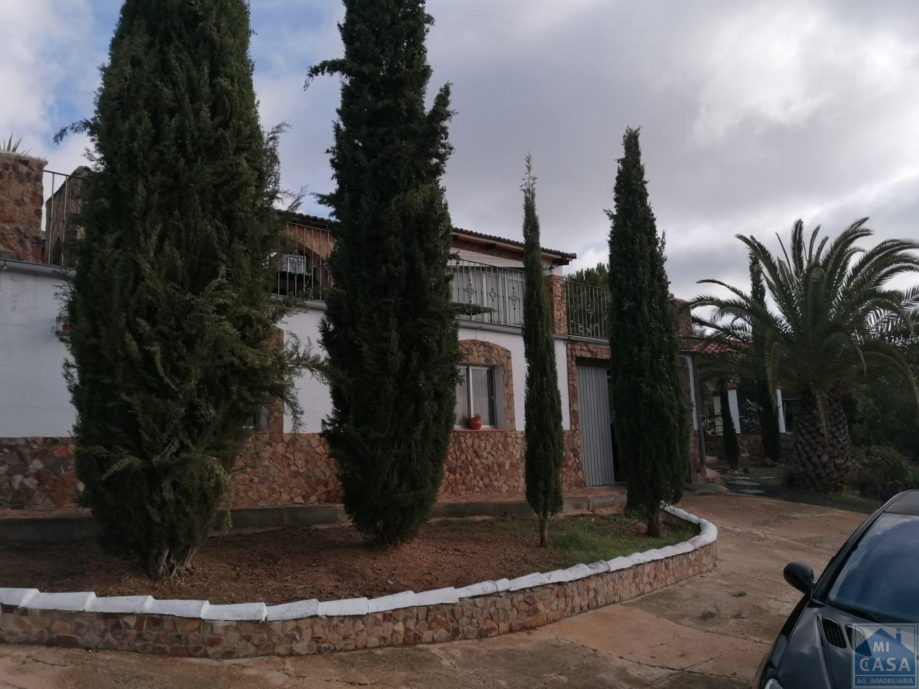 Venta de finca de recreo en Alange