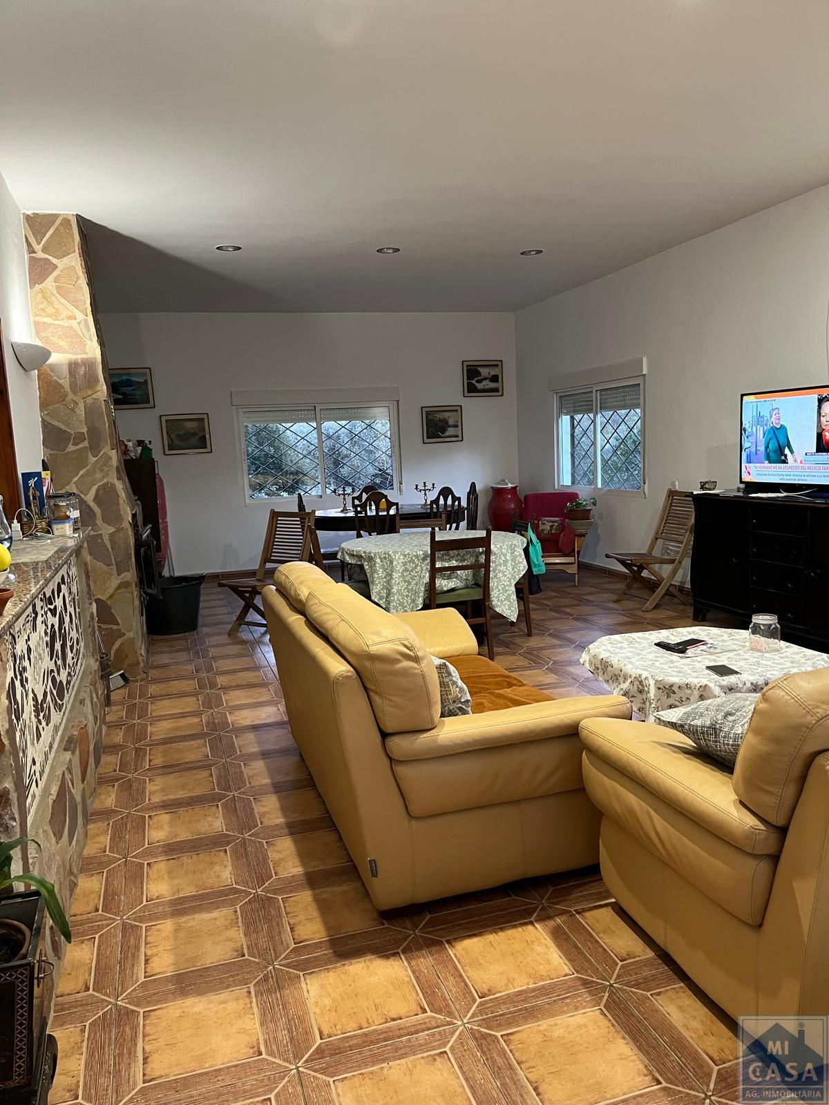 Venta de finca rústica en Valverde de Mérida