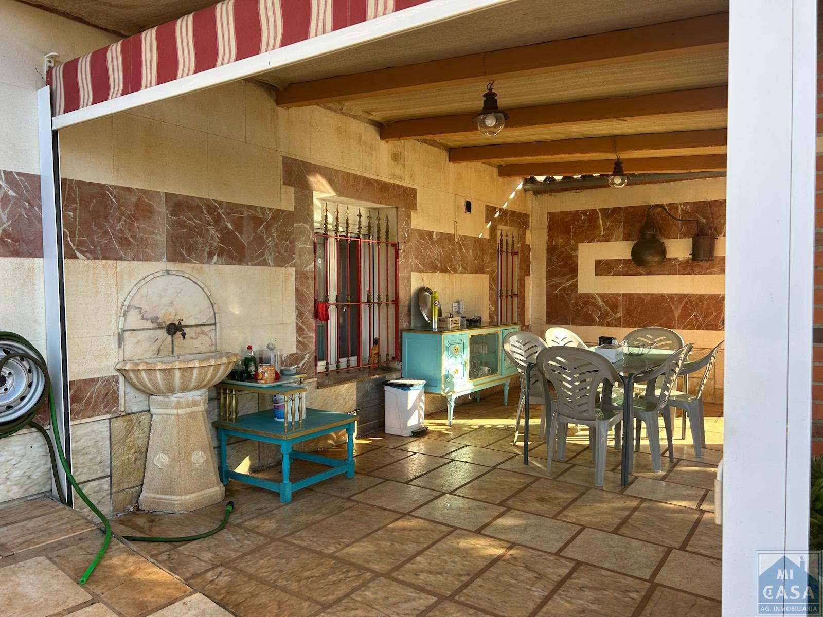 For sale of house in Alange
