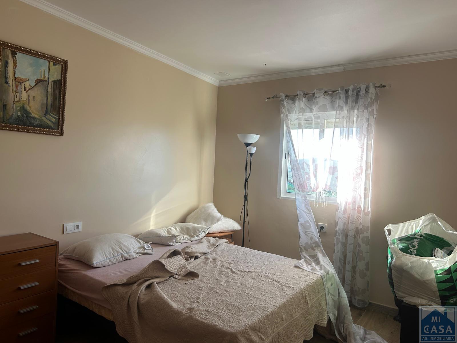 For sale of house in Alange