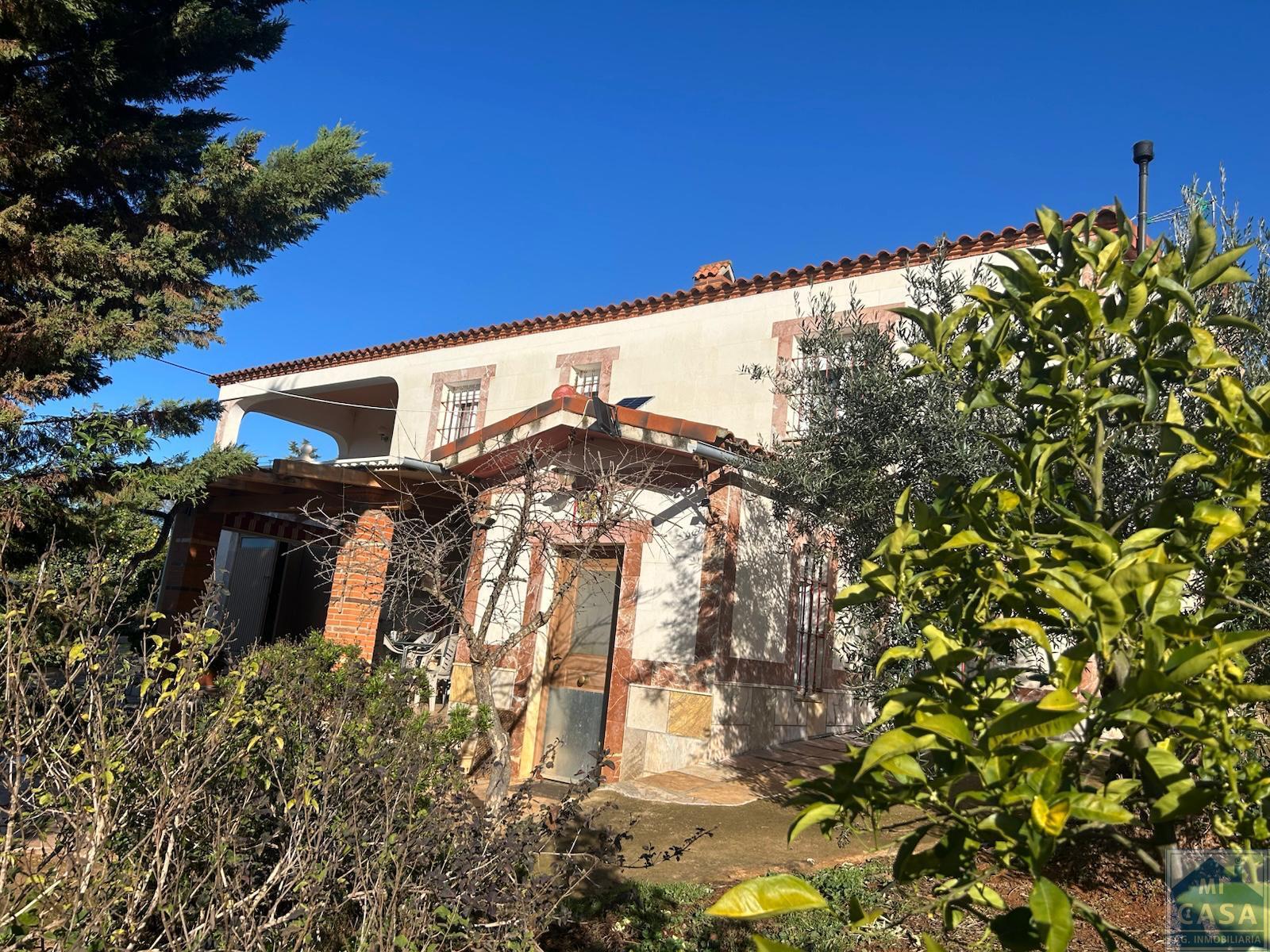 For sale of house in Alange