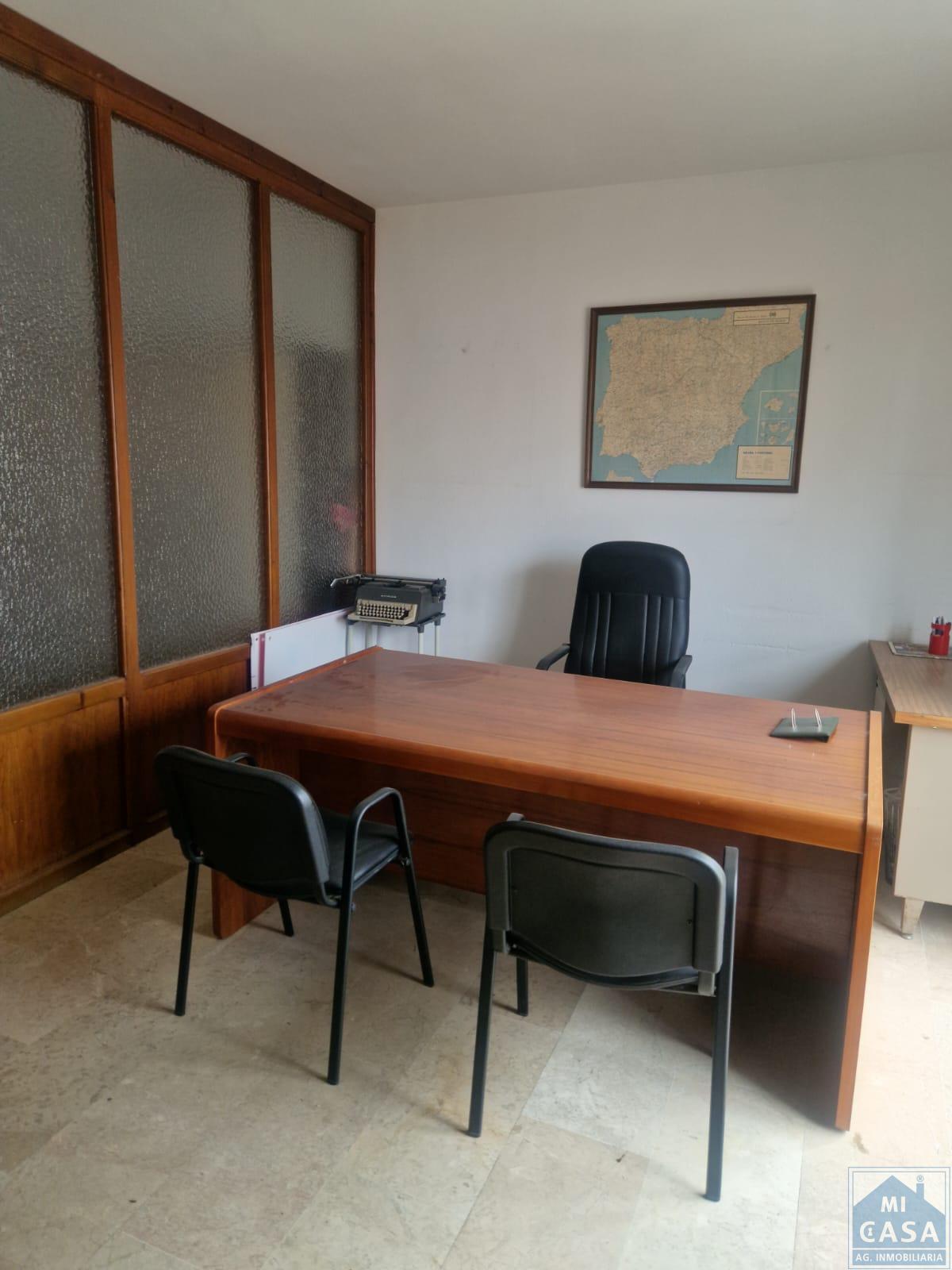 For sale of office in Mérida