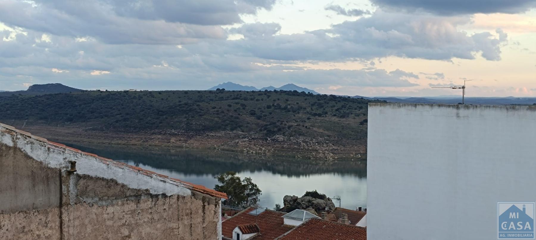 For sale of house in Alange