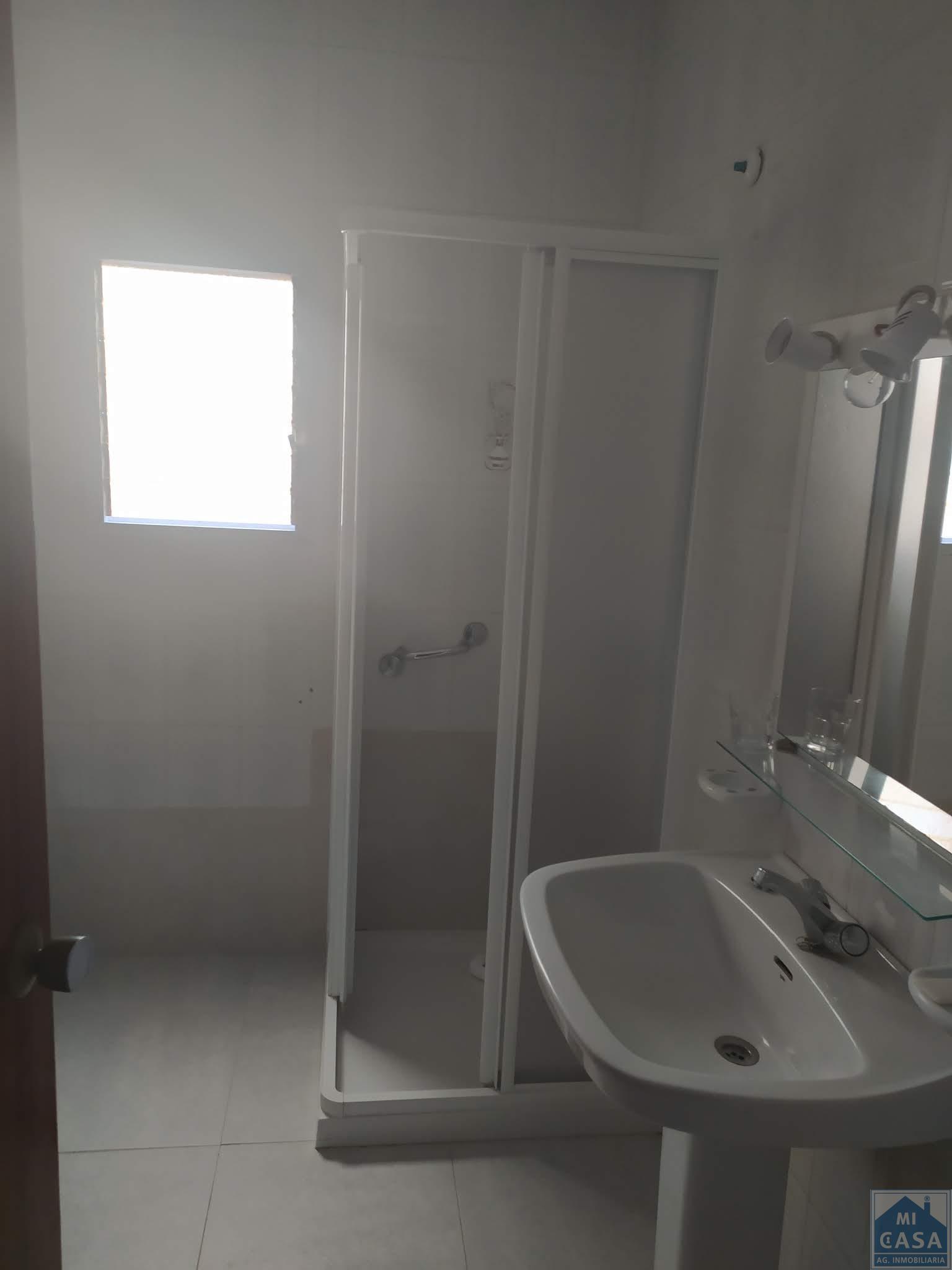 For sale of house in Alange