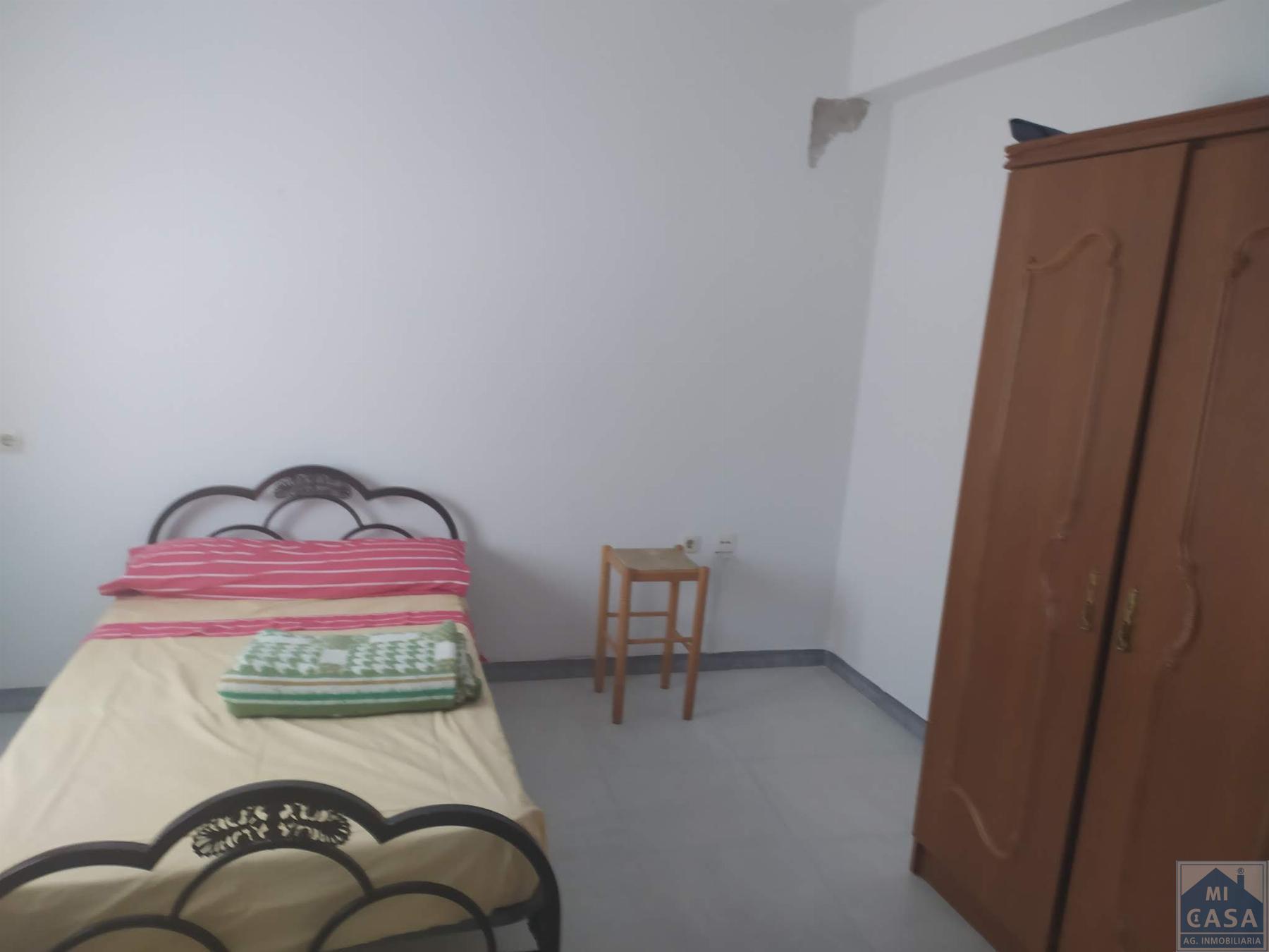 For sale of house in Alange