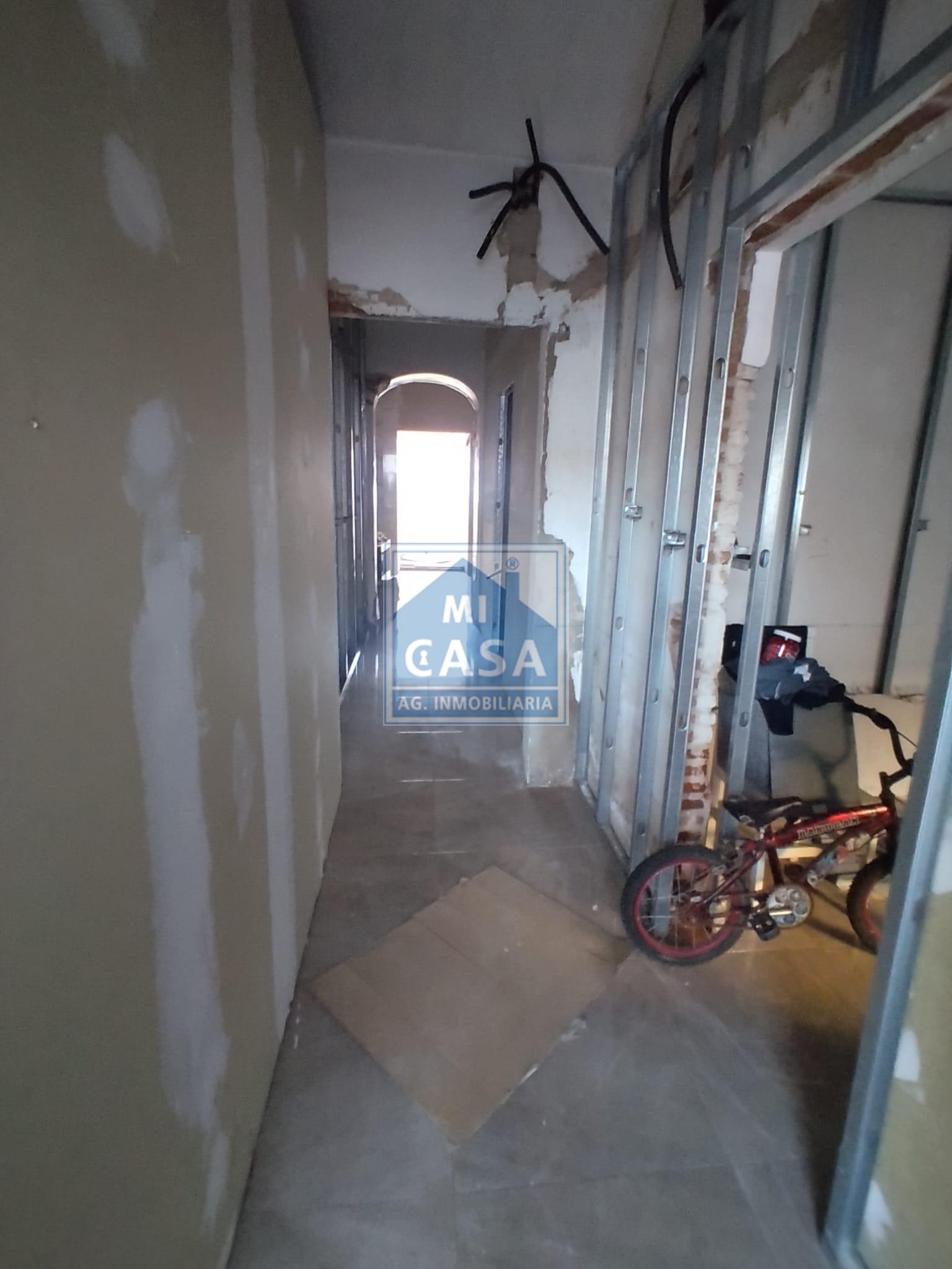 For sale of house in Arroyo de San Serván