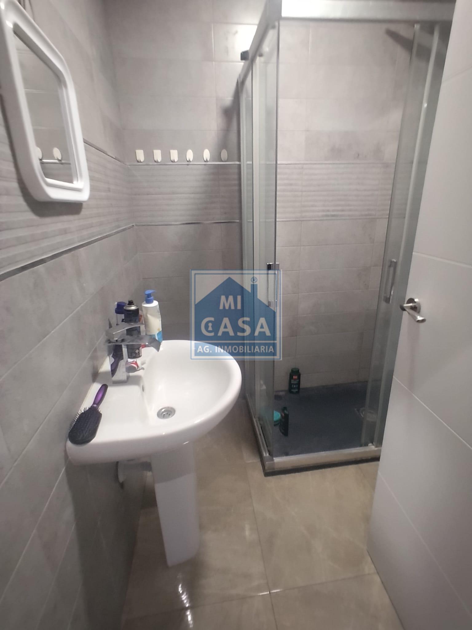 For sale of flat in Arroyo de San Serván