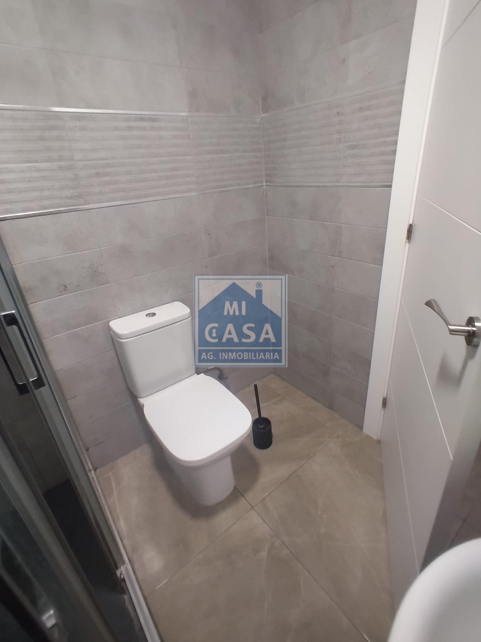 For sale of flat in Arroyo de San Serván
