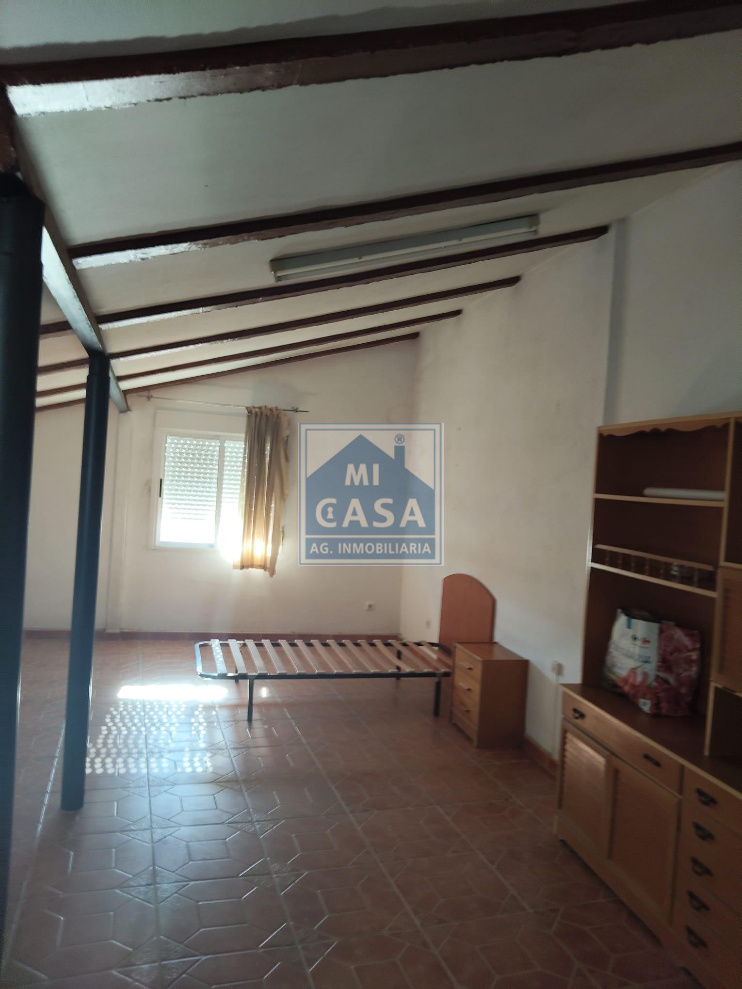 For sale of house in Trujillanos