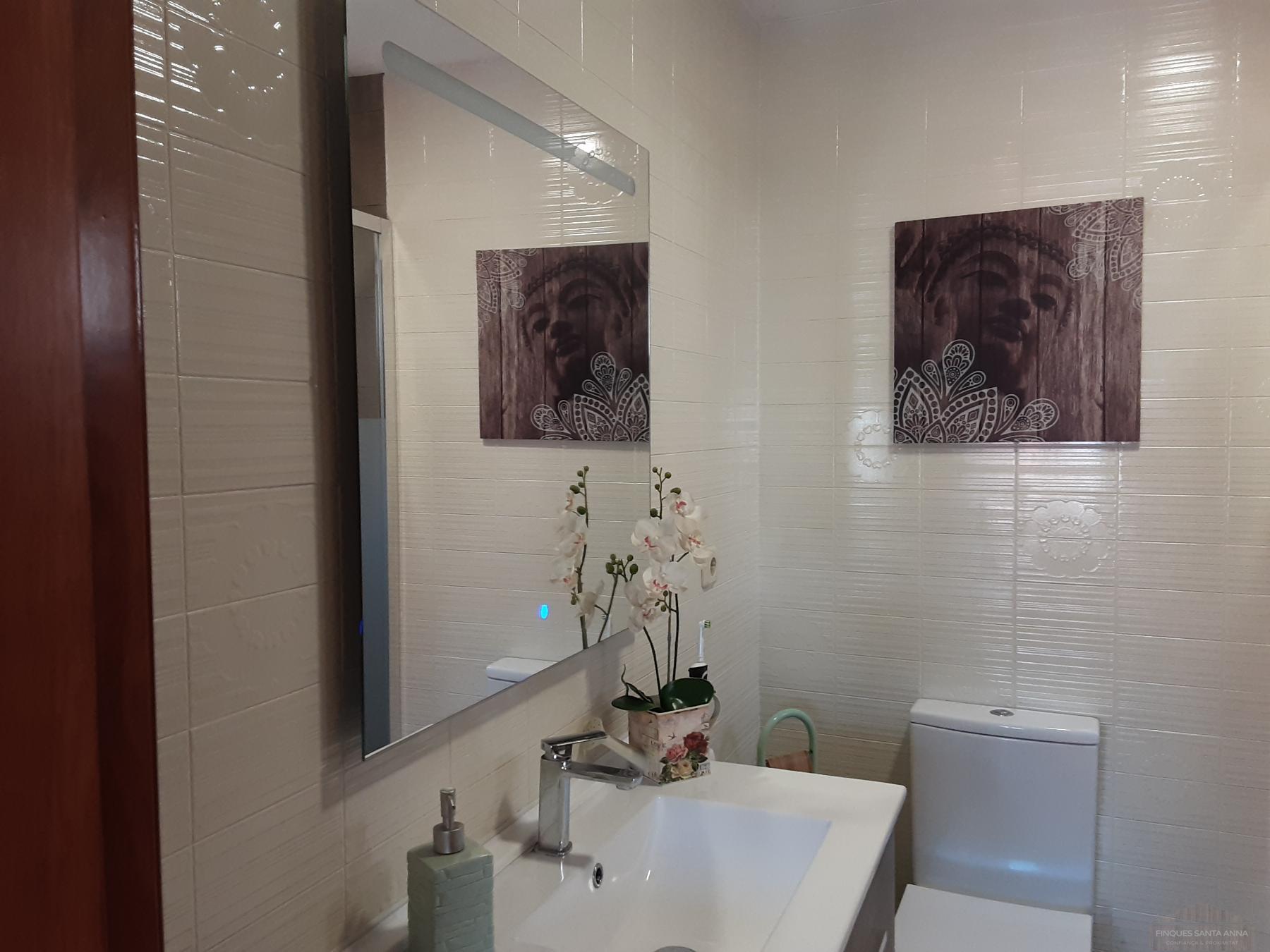 For sale of house in Mataró