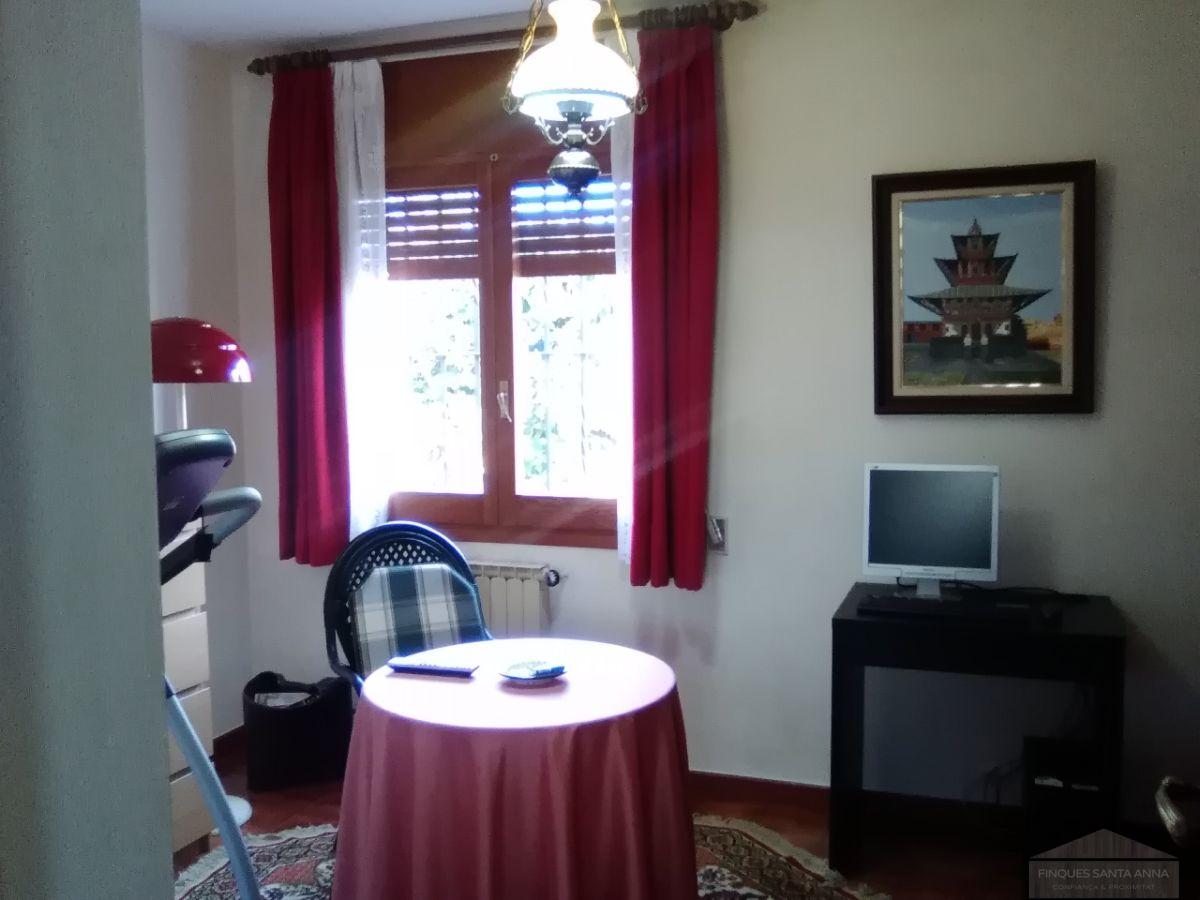 For sale of chalet in Mataró