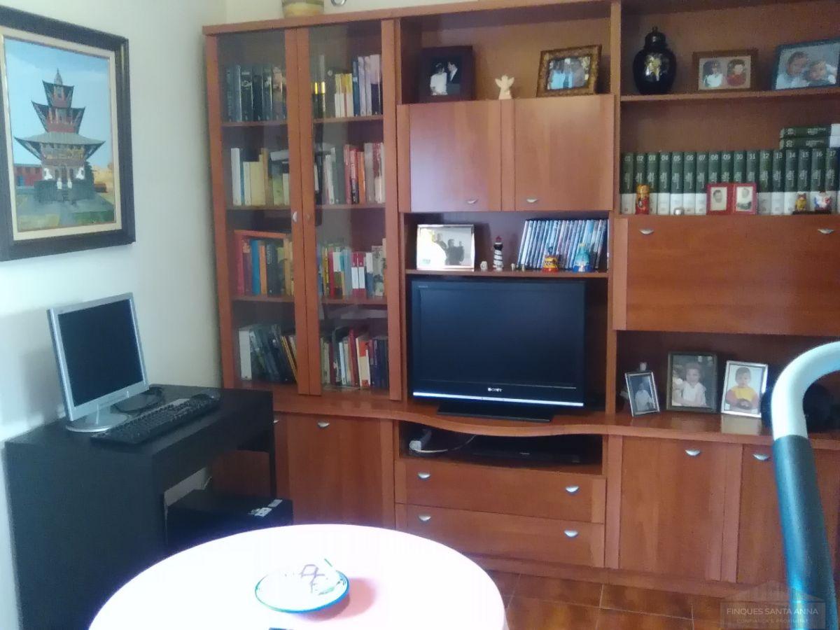 For sale of chalet in Mataró