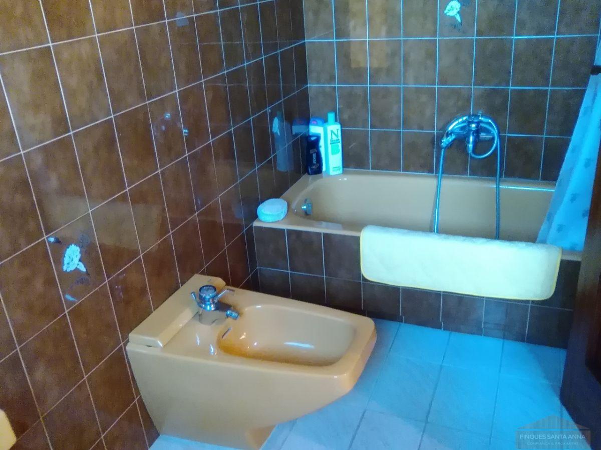 For sale of chalet in Mataró
