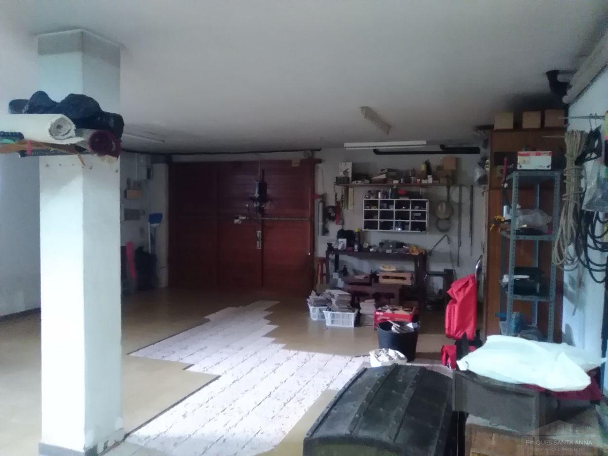 For sale of chalet in Mataró