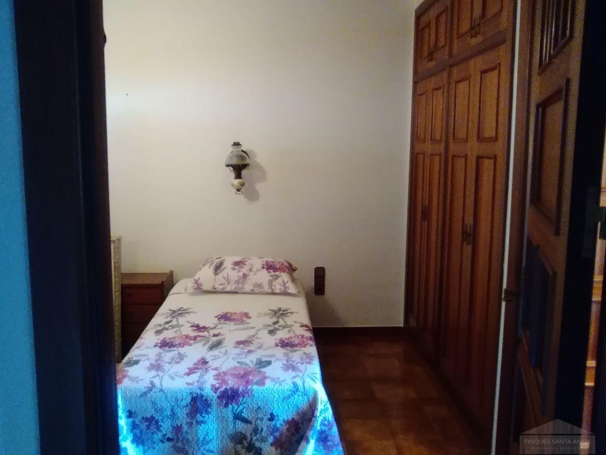For sale of chalet in Mataró
