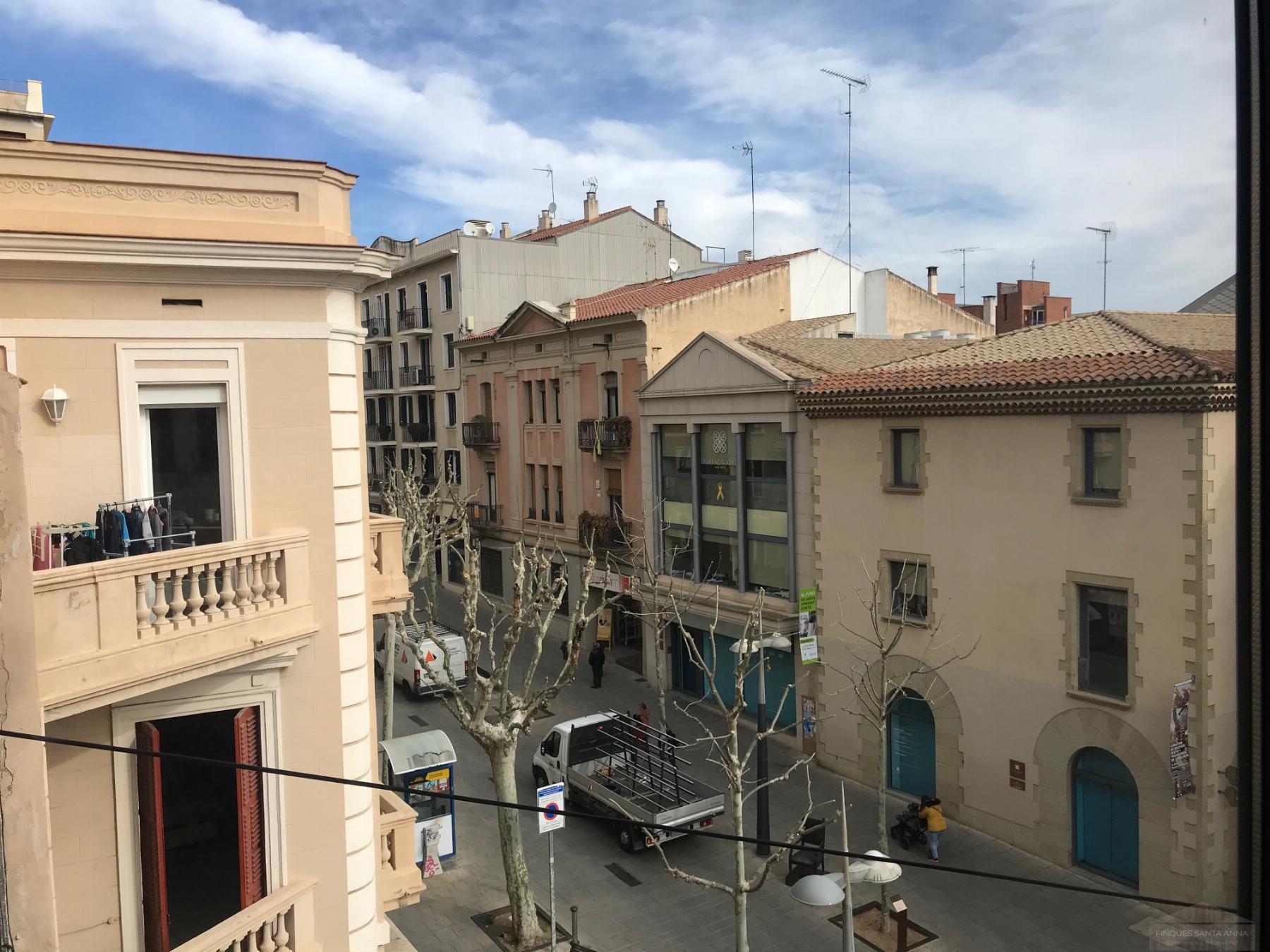 For rent of commercial in Mataró