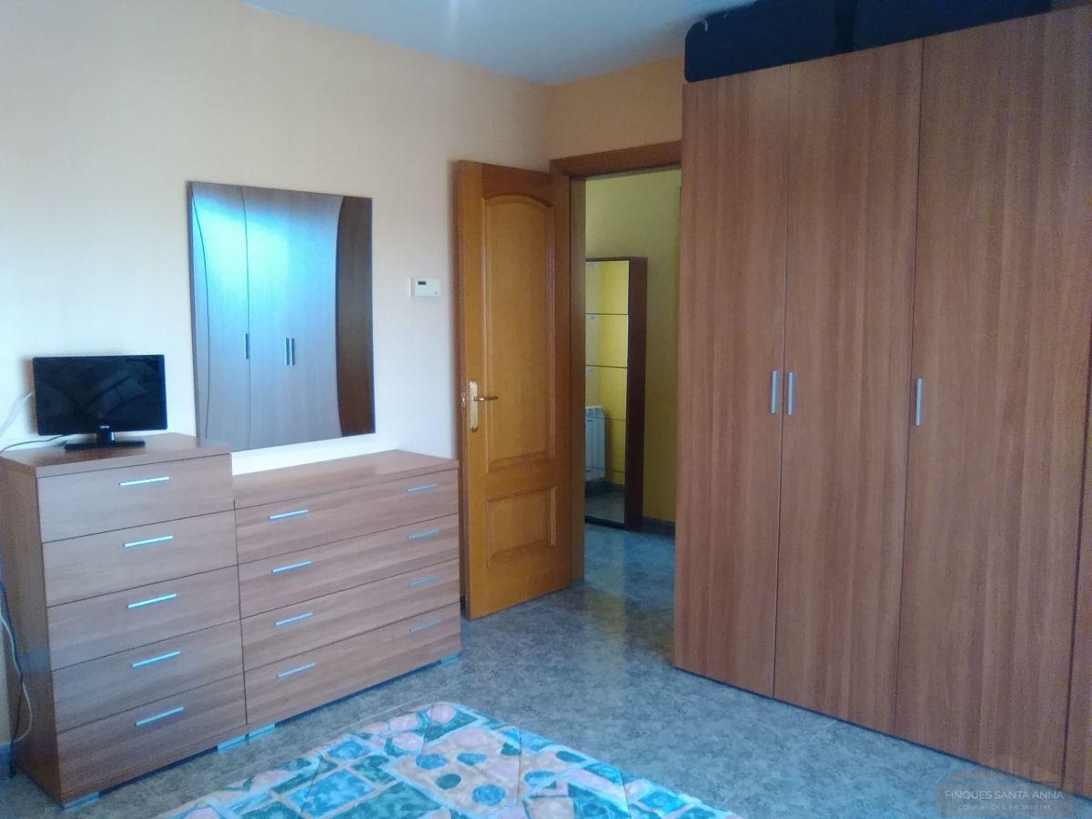 For sale of house in Argentona