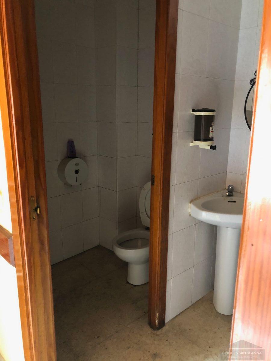 For sale of commercial in Mataró