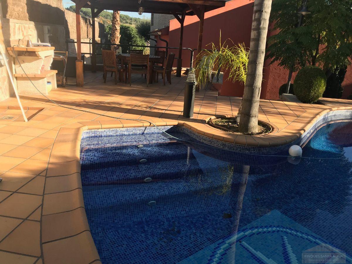 Venta de casa en Argentona