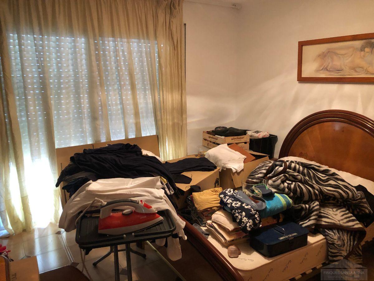 For sale of house in Mataró