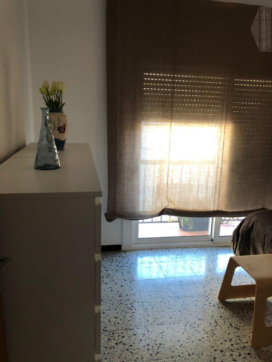 For sale of house in Mataró