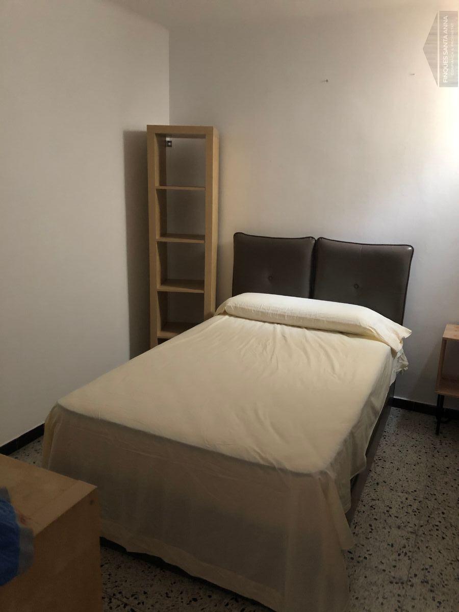 For sale of house in Mataró