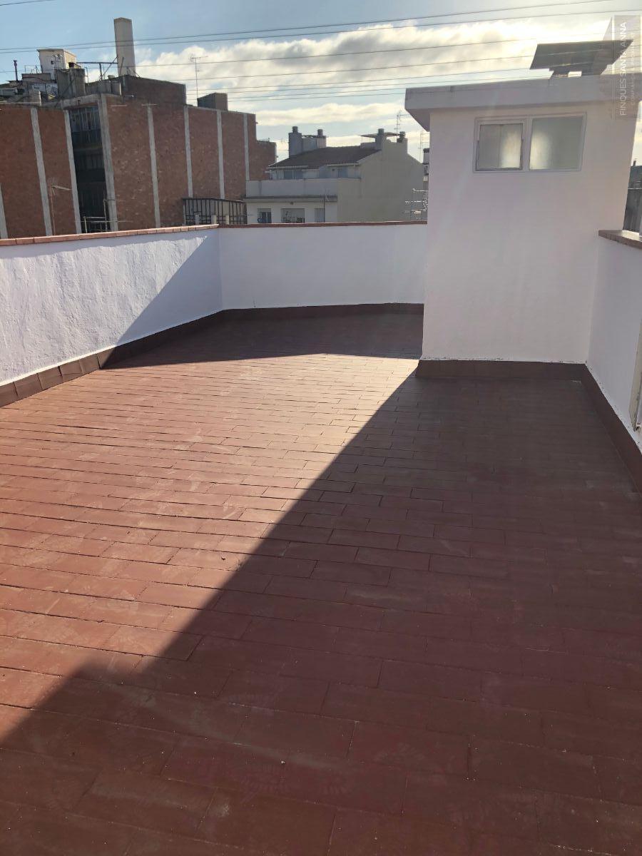 For sale of house in Mataró