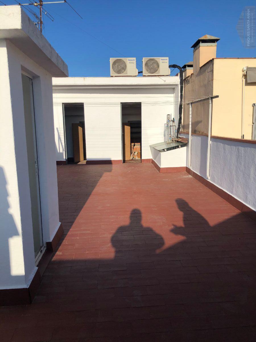 For sale of house in Mataró