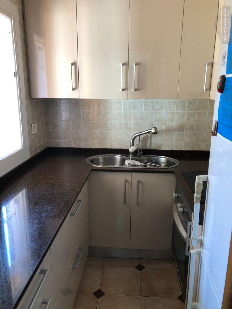 For sale of house in Mataró