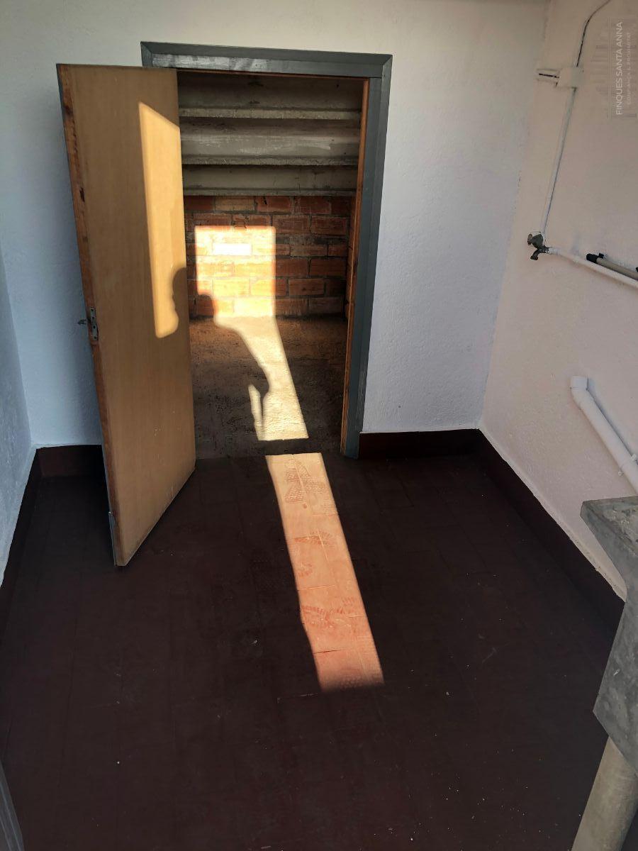 For sale of house in Mataró