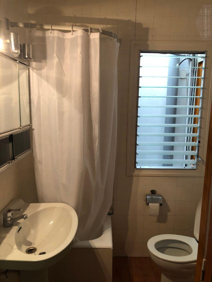 For sale of house in Mataró