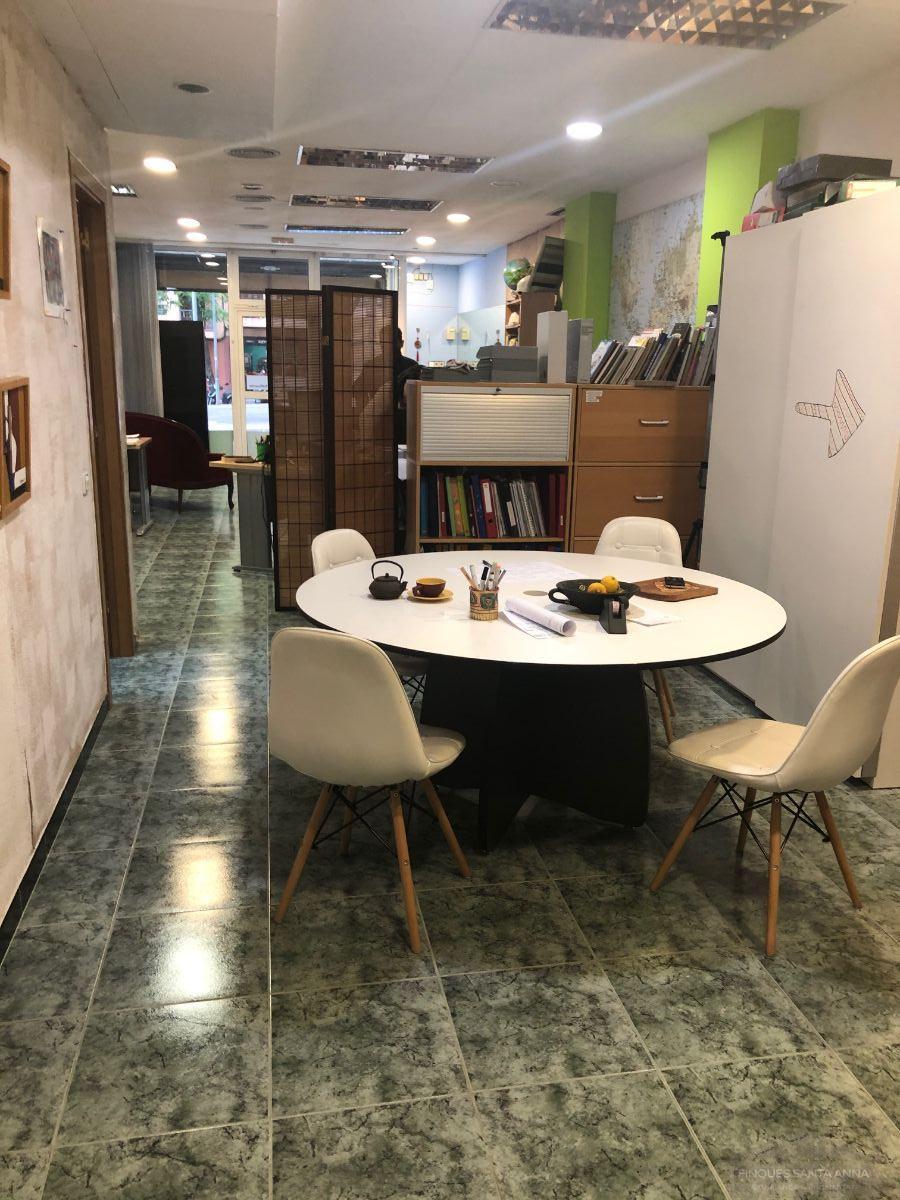 Venda de local comercial a Mataró