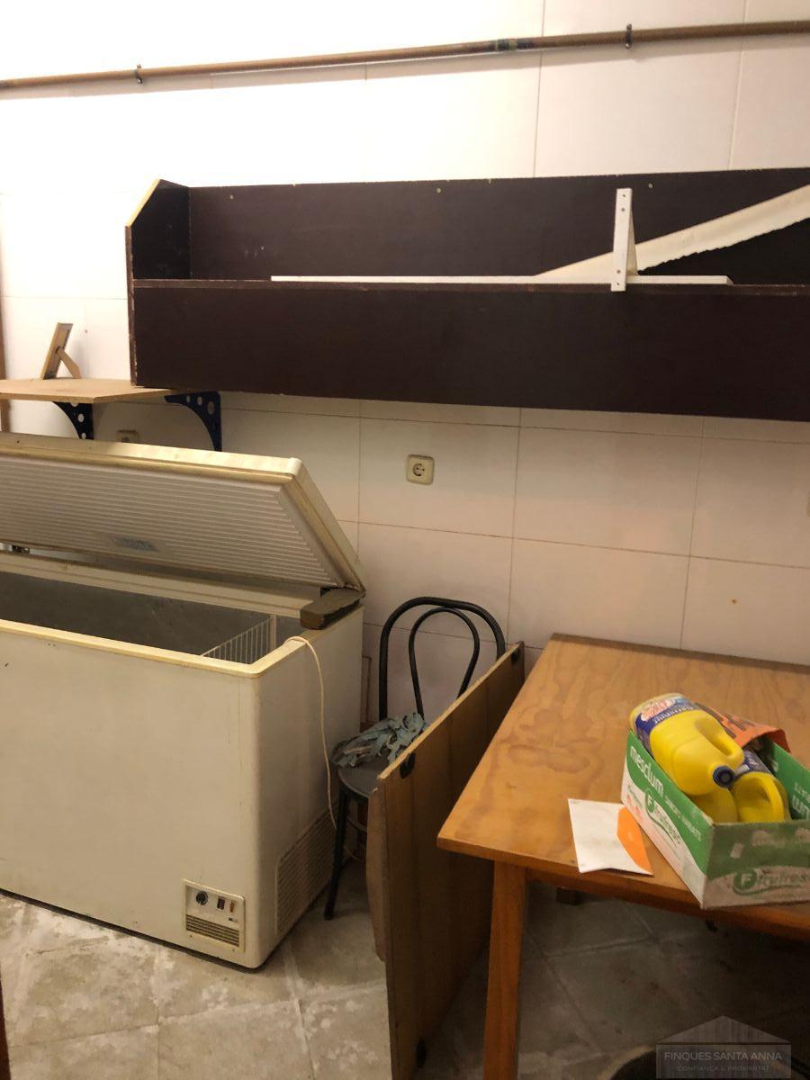 Venta de local comercial en Pineda de Mar