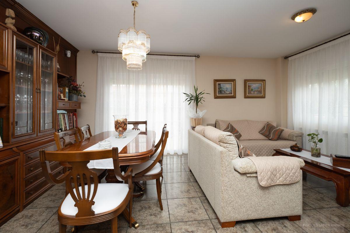 For sale of house in Mataró