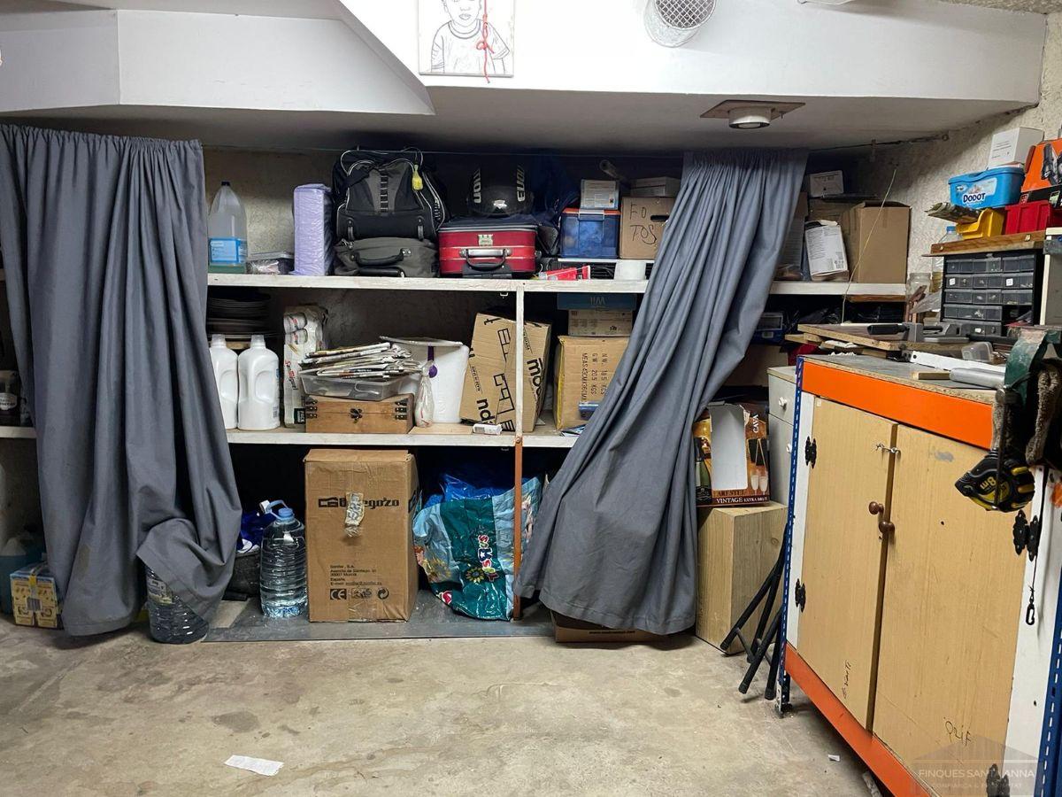 For sale of garage in Mataró