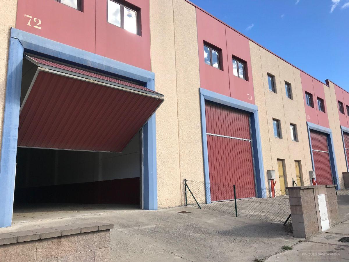 For rent of industrial plant/warehouse in Llinars del Vallès