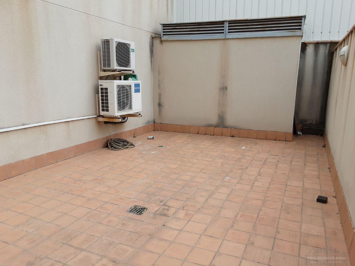 For sale of commercial in Mataró