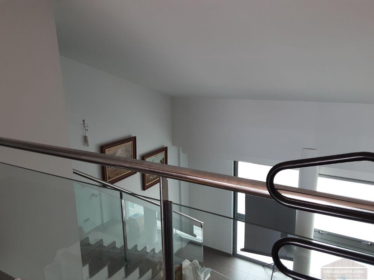 For sale of duplex in Mataró