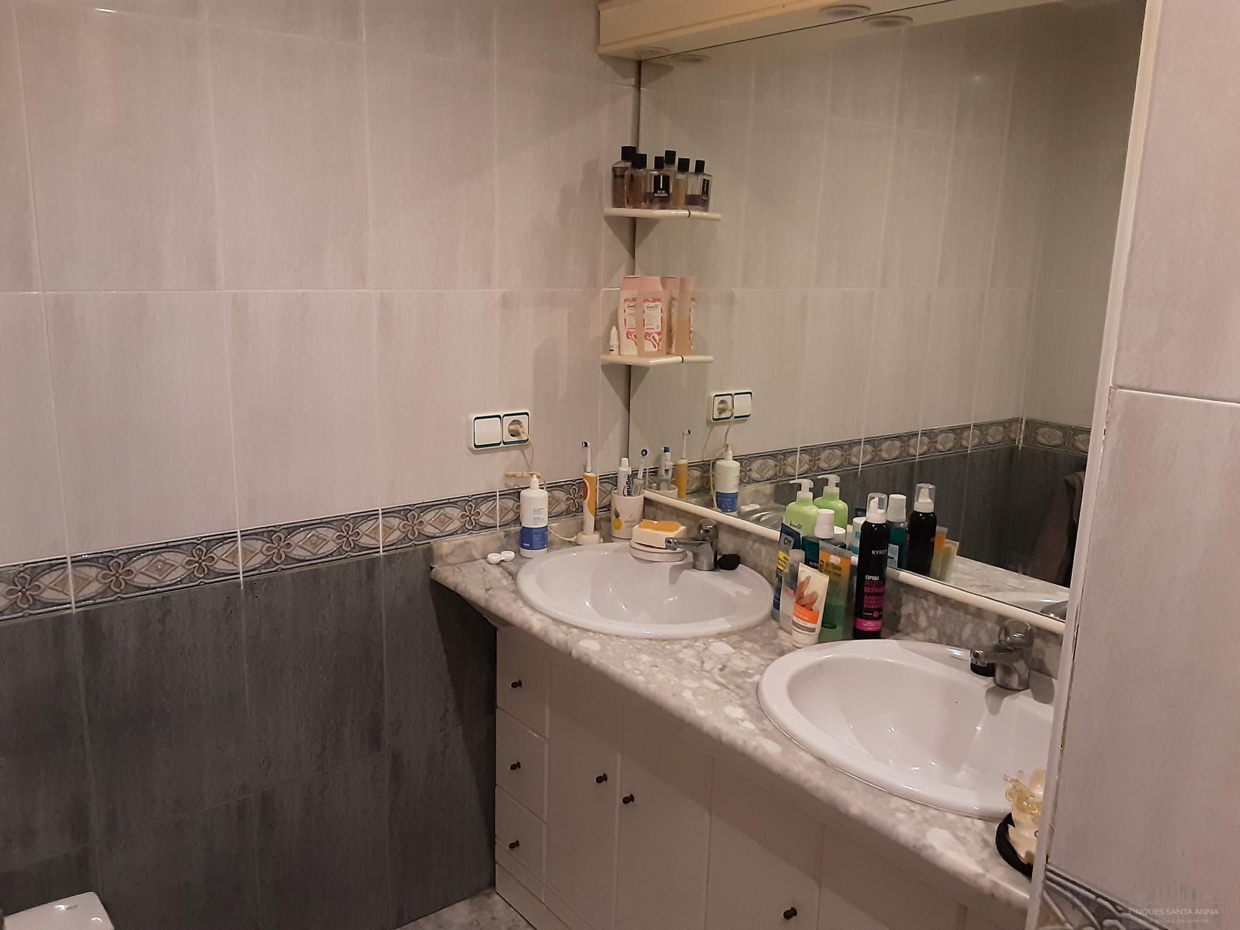 For sale of flat in Mataró