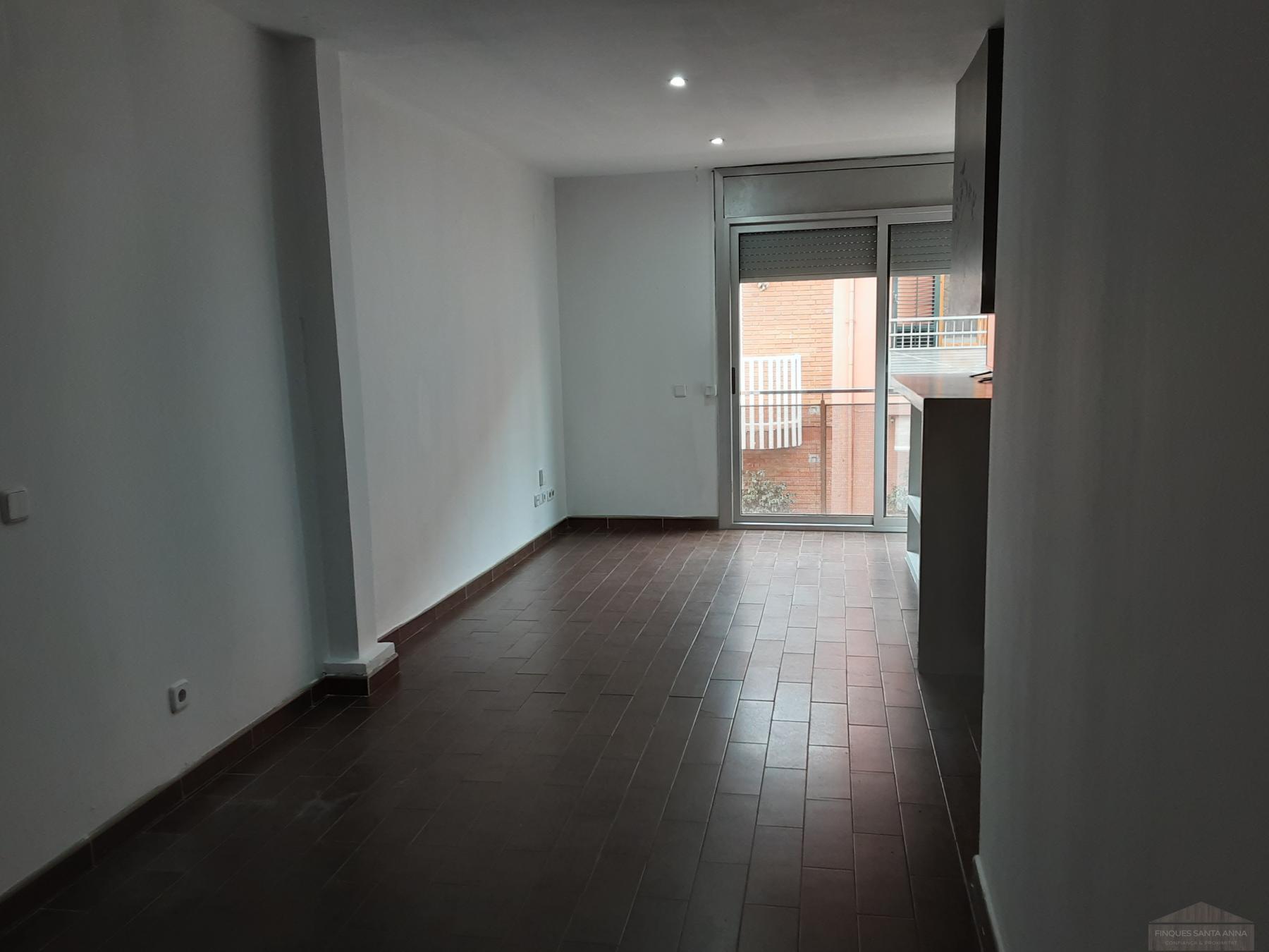 For sale of duplex in Mataró