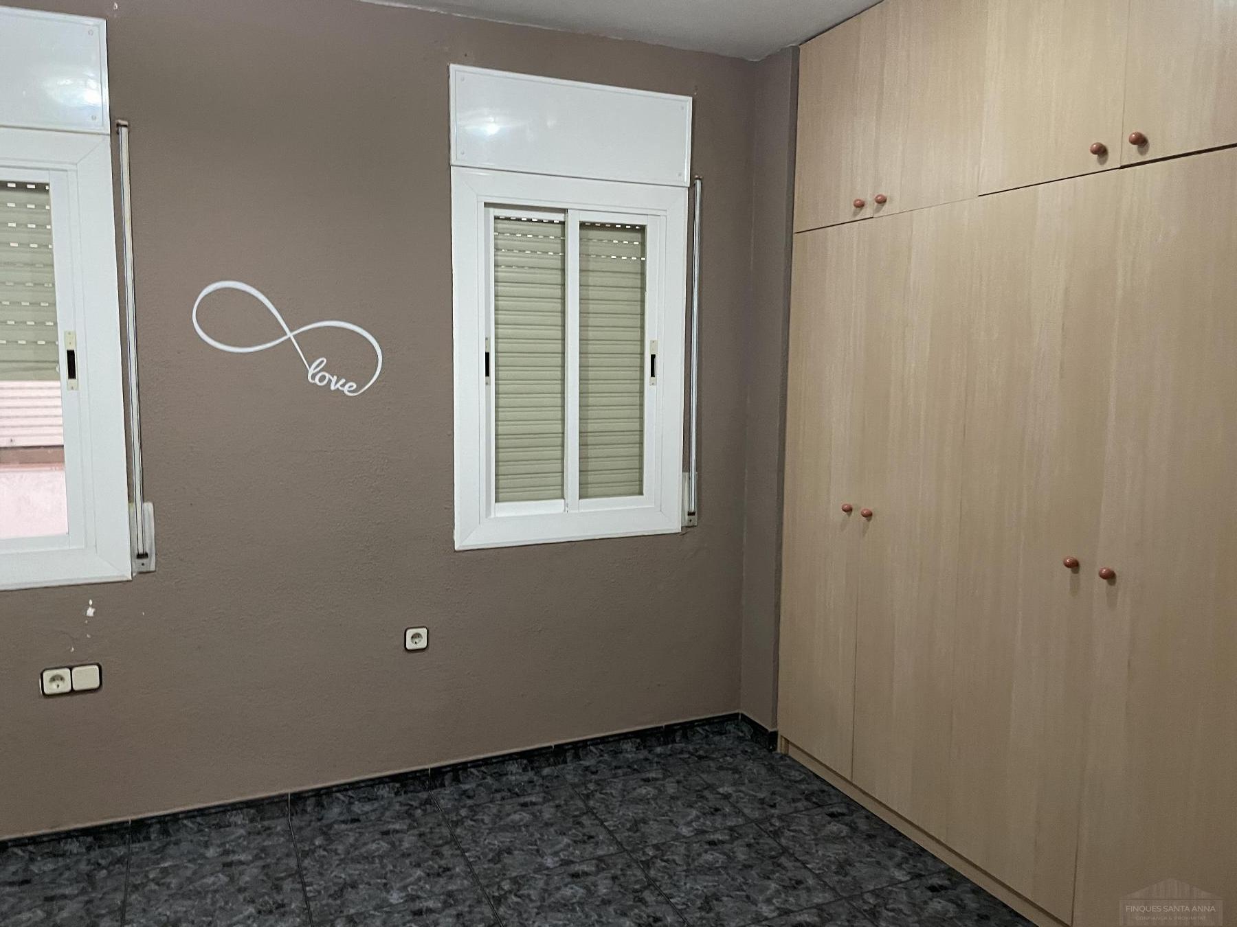 For sale of penthouse in Mataró