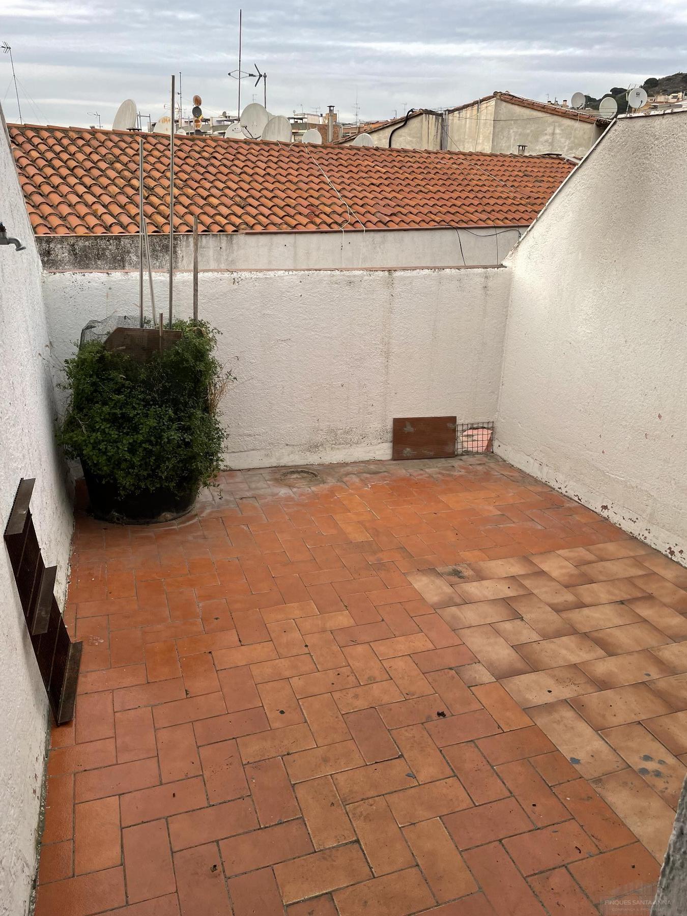 For sale of penthouse in Mataró