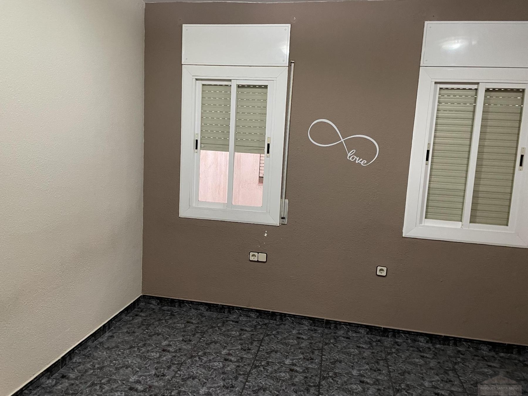 For sale of penthouse in Mataró