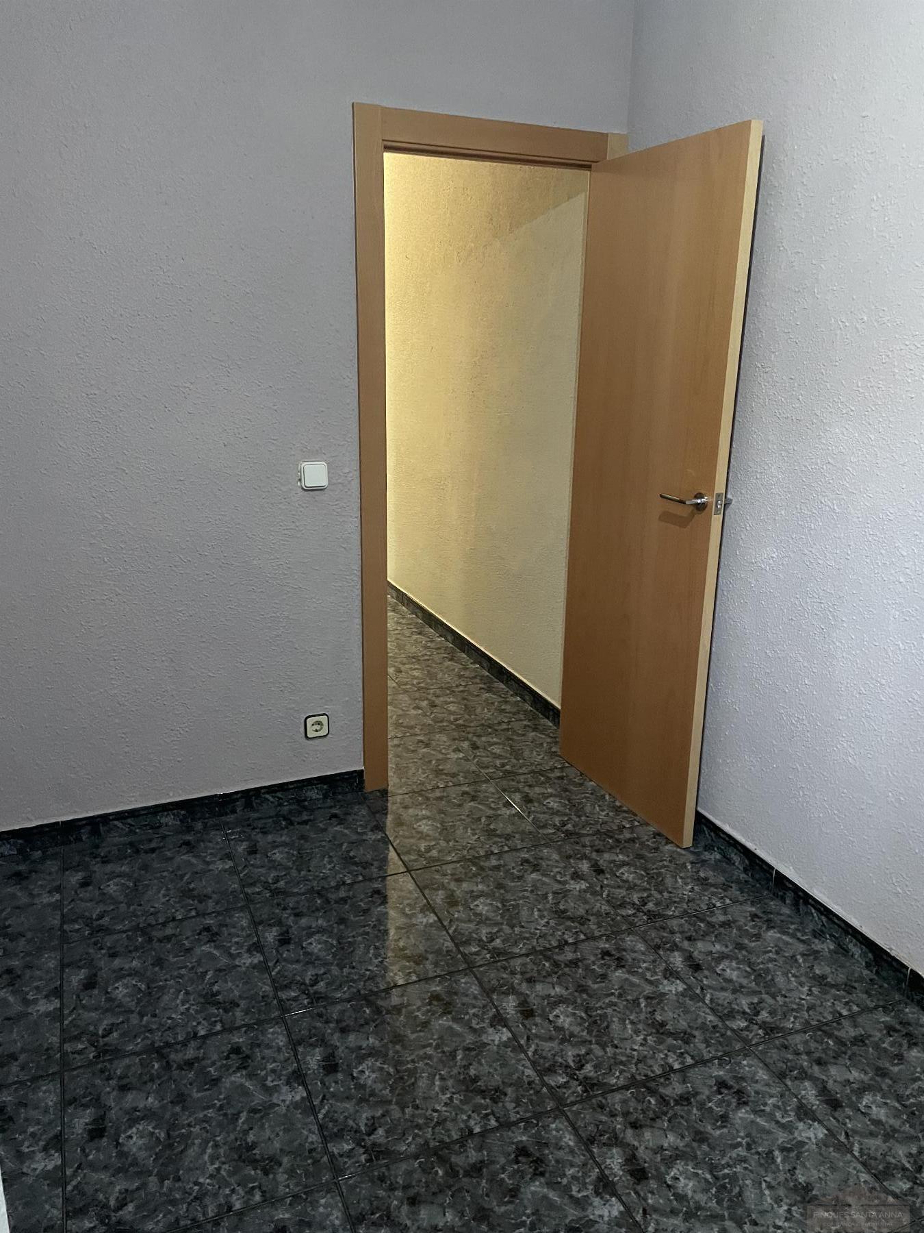 For sale of penthouse in Mataró
