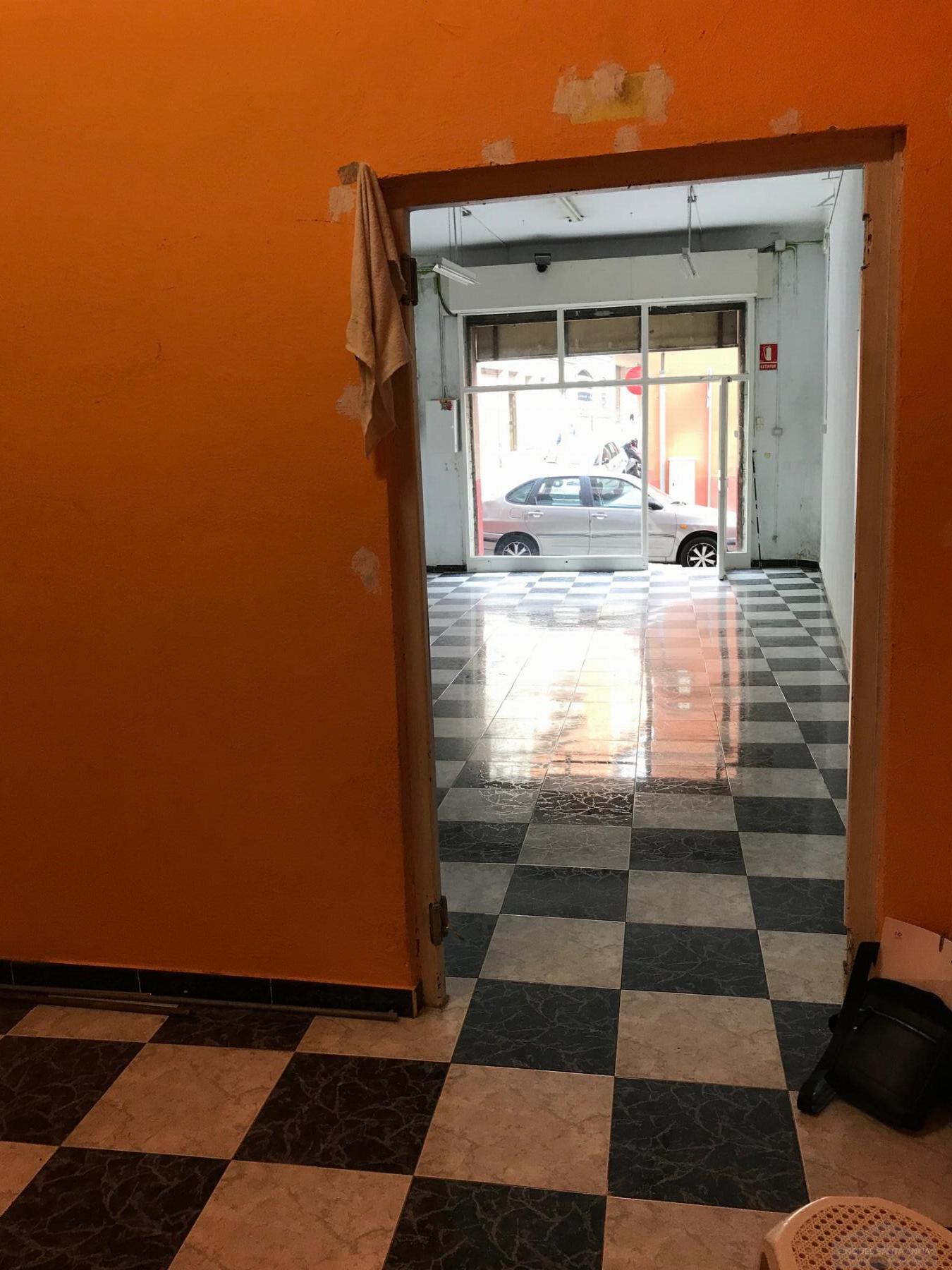 For sale of commercial in Mataró