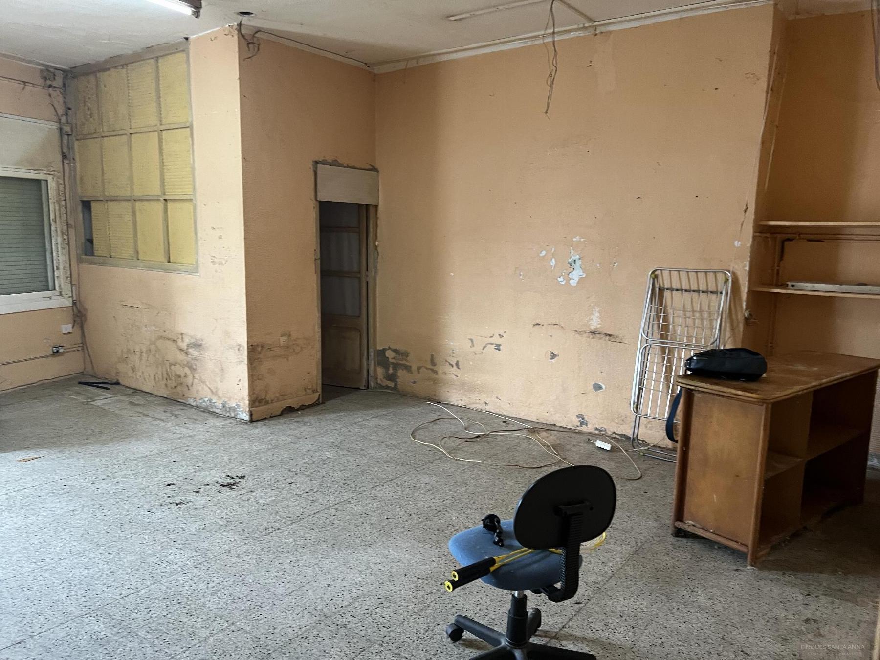 For rent of commercial in Mataró