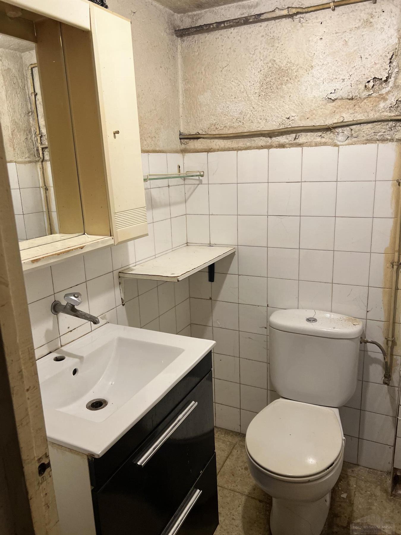 For rent of commercial in Mataró