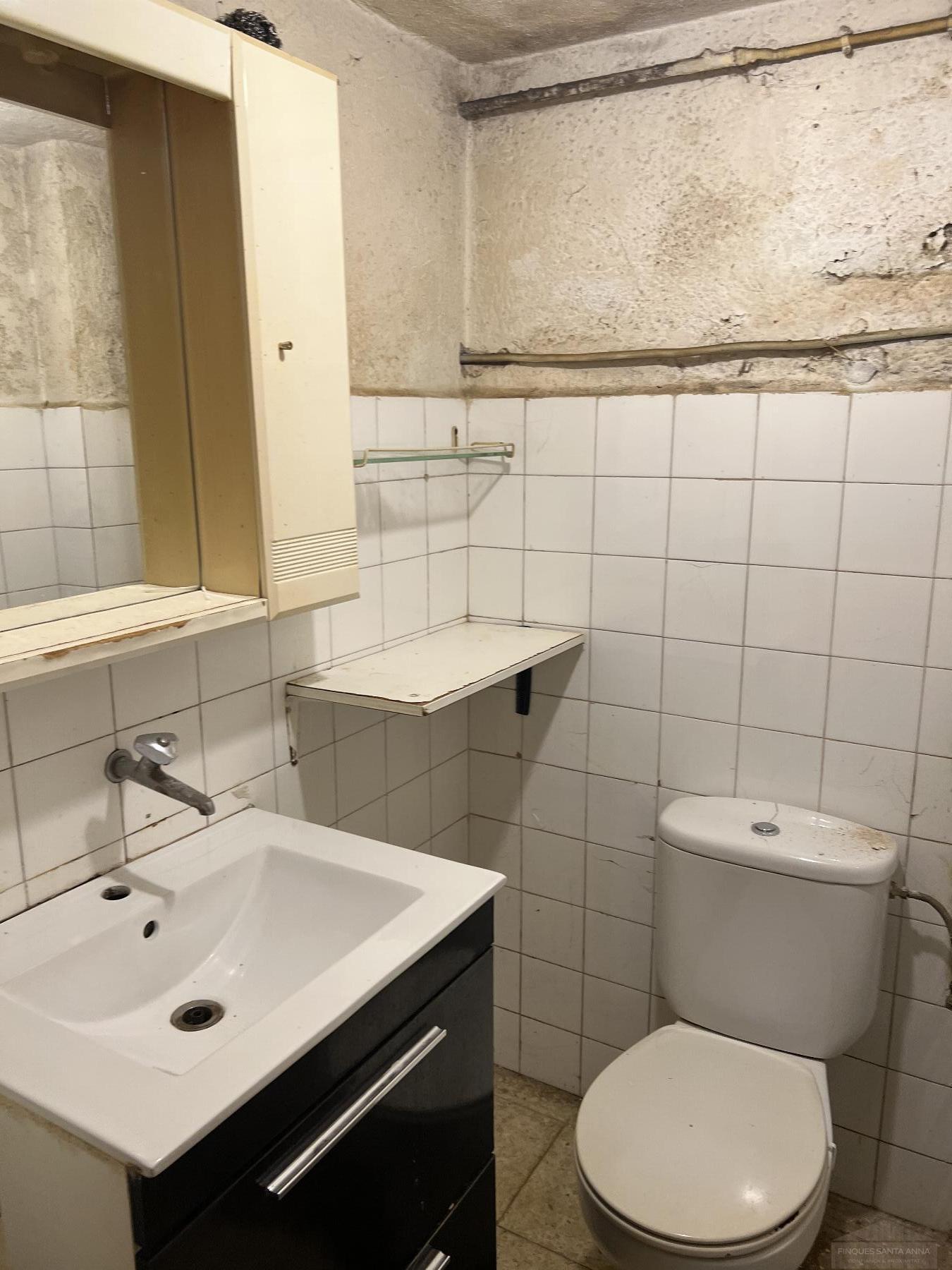 For rent of commercial in Mataró
