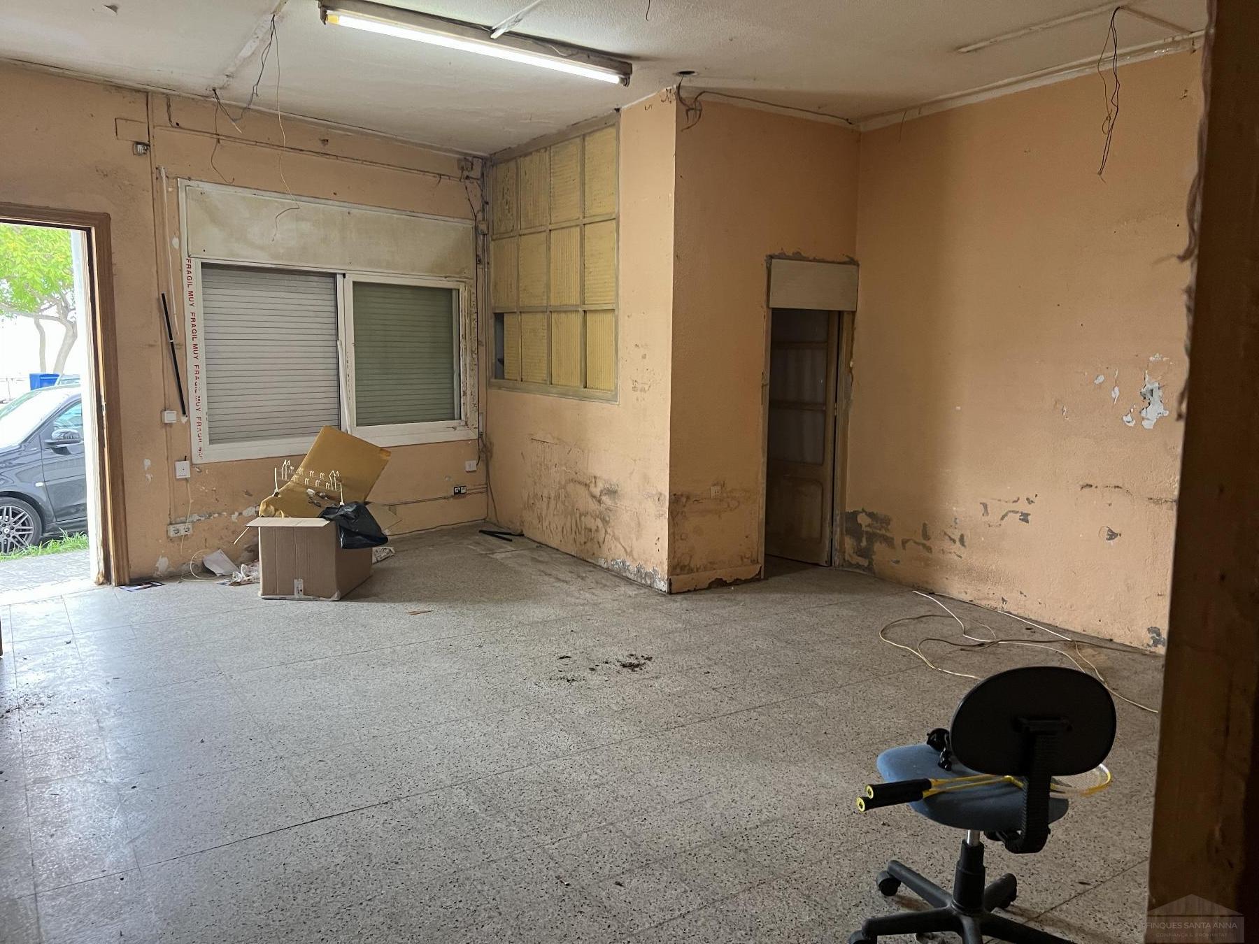 For rent of commercial in Mataró