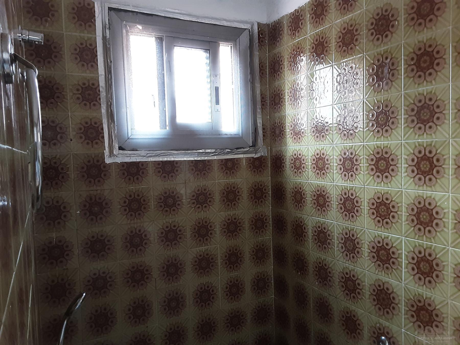 Venta de estudio en Badalona